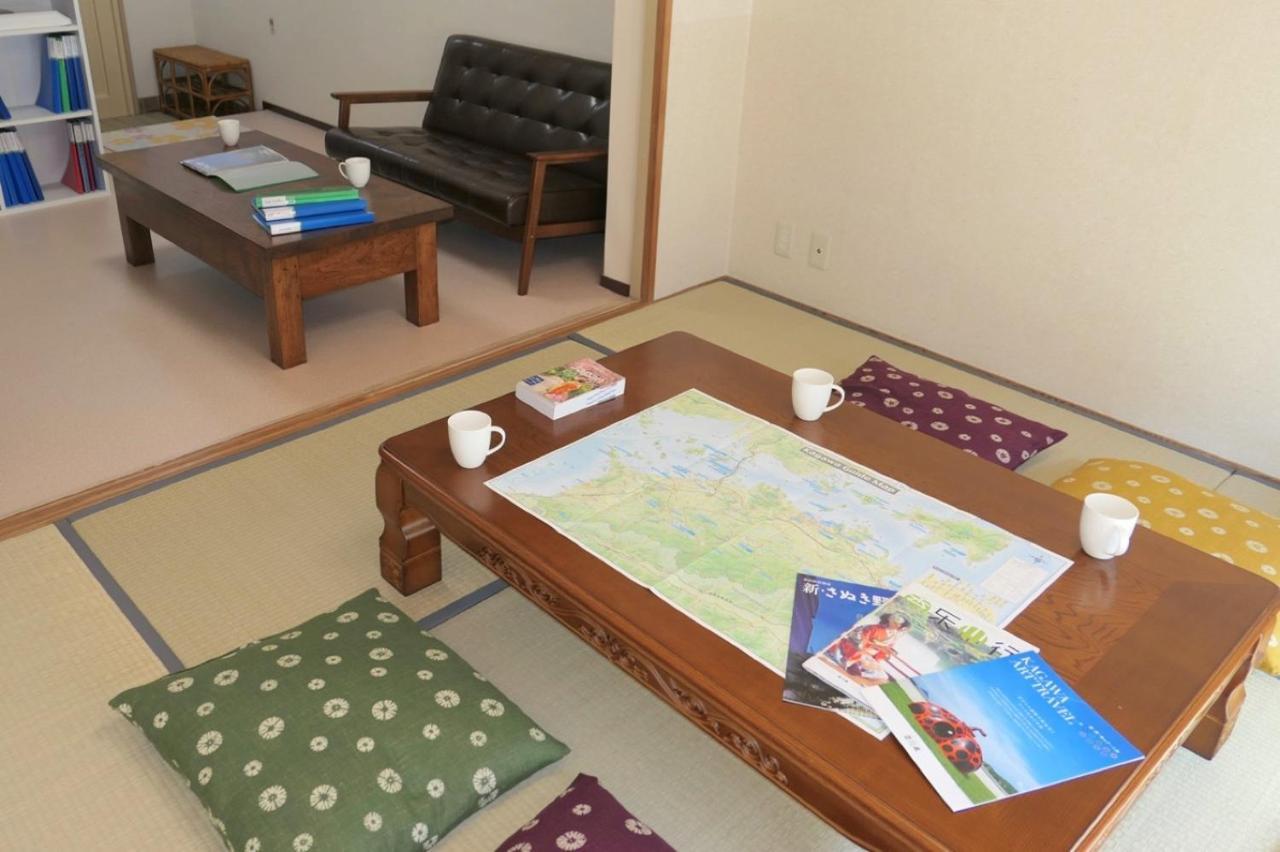 Aoisora Aoiumi No Guest House - Vacation Stay 74840V Takamatsu Bagian luar foto